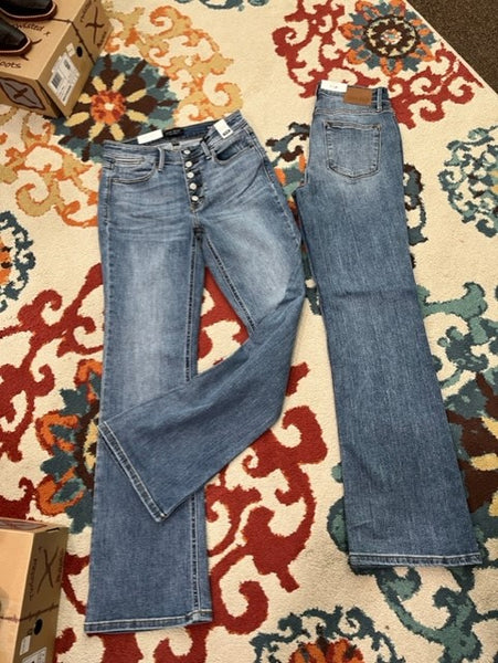 Judy Blue, Button fly boot cut jeans