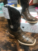 Men's "keep out" boots by Tin Haul