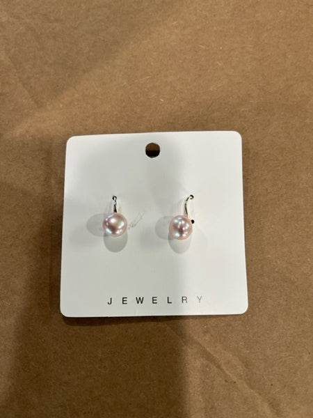 dainty beautiful pearl earrings