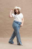 Women's Plus size acid wash jeans from L & B