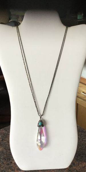 Long crystal pendant necklace